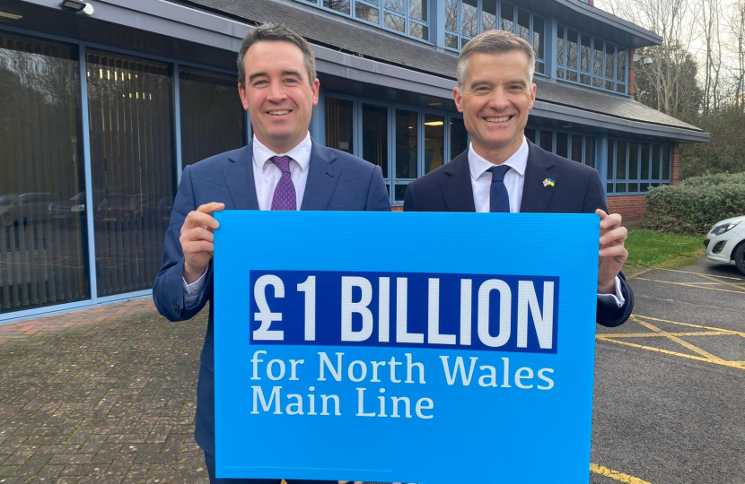 MP discusses delivery of electrification of North Wales main line with Secretary of State for Transport 