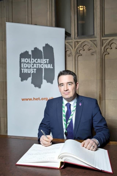 MP signs Holocaust Educational Trust Book of Commitment  